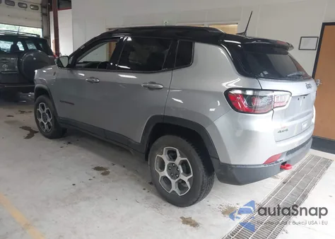 2022 Jeep Compass Trailhawk 4X4 z USA, uszkodzony, nr VIN 3C4NJDDB1NT201339